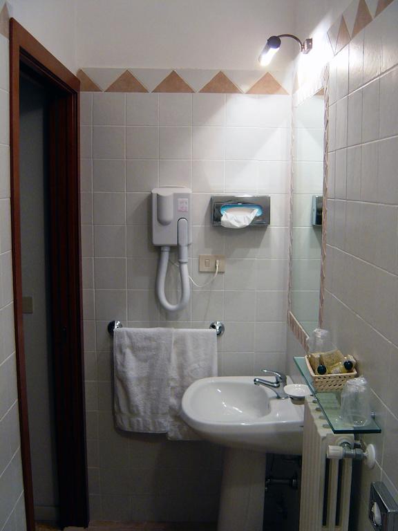 Bed and Breakfast Casa Gori à Certaldo Chambre photo